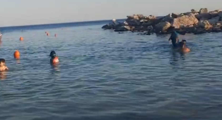 Paralia Varkiza Beach
